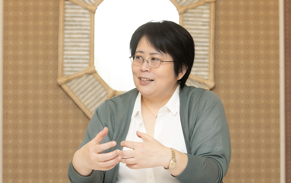 ストレスを食で解消する負のループを 手放して、がんばる自分を認めながら 前を向いて歩いていきたい